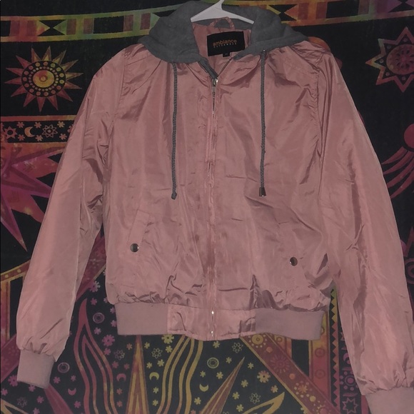 Pink FashionNova bomber - Picture 4 of 4